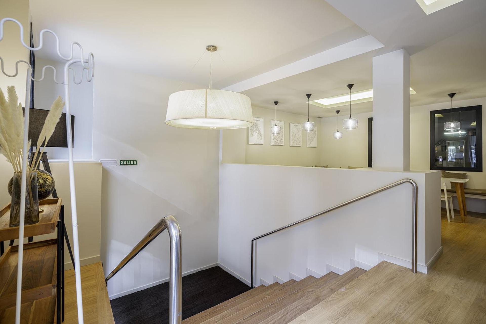 Apartment Ola Living Diagonal Ii