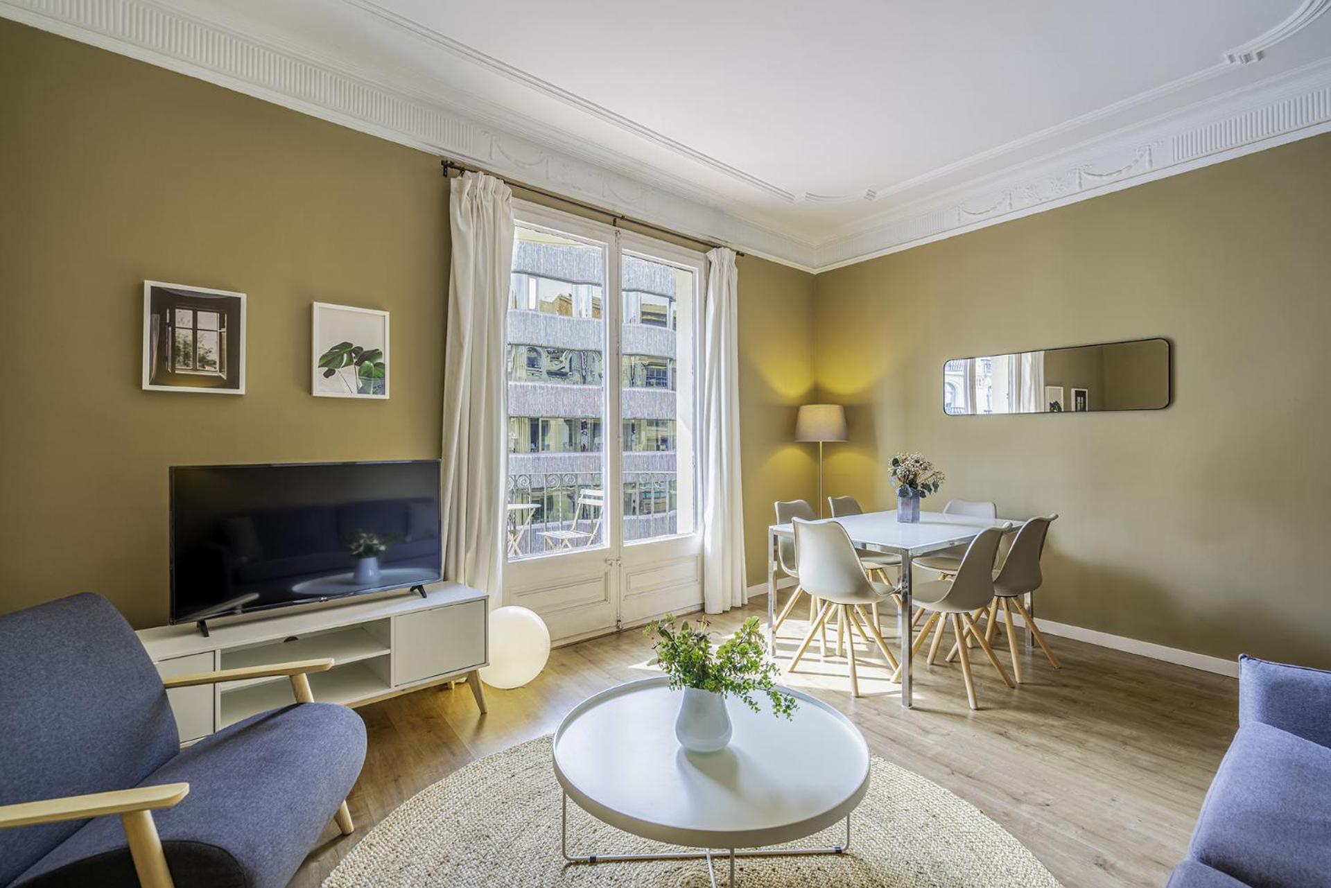 Ola Living Diagonal Ii Apartment